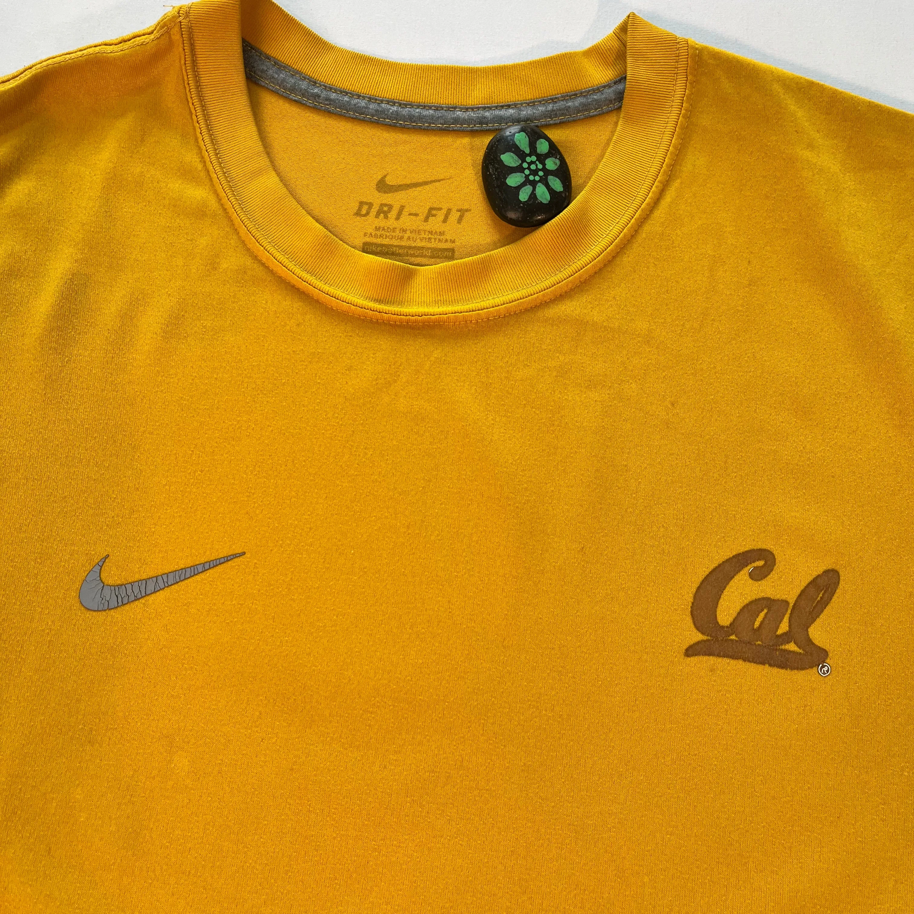 Cal Track&Field Running V-Neck Tee Yellow Dri-Fit Nike