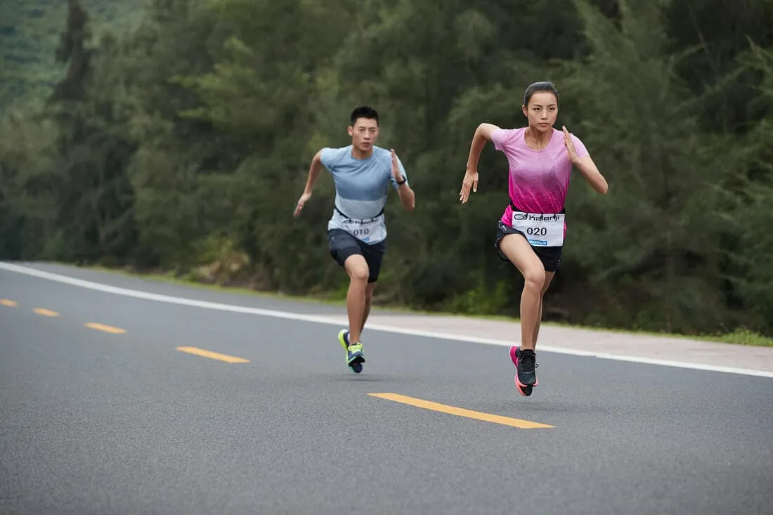 CEINTURE PORTE DOSSARD POUR COMPETITION DE RUNNING COURTE DISTANCE AU MARATHON