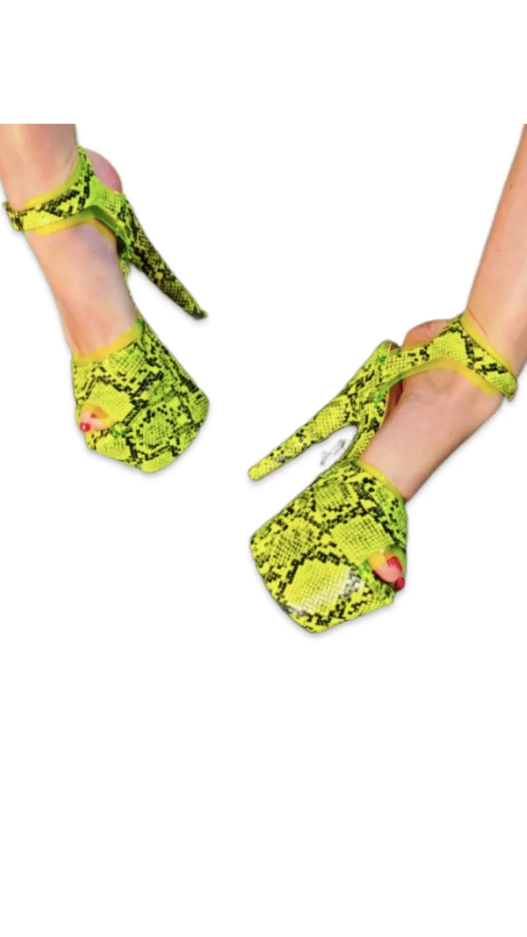 Hella Heels: Venom 7" - INSTORE
