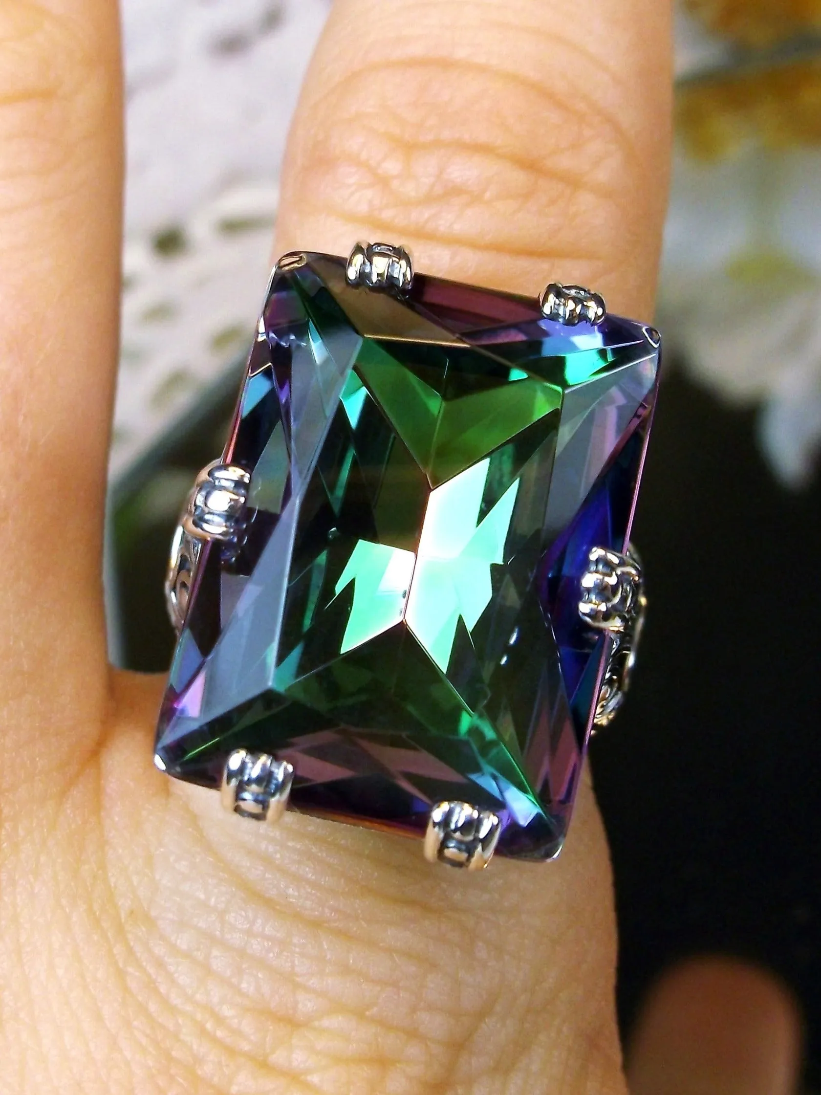 Mystic Topaz Ring, 6 Prong Ring, 30ct Art Deco Ring, Vintage Jewelry #D104