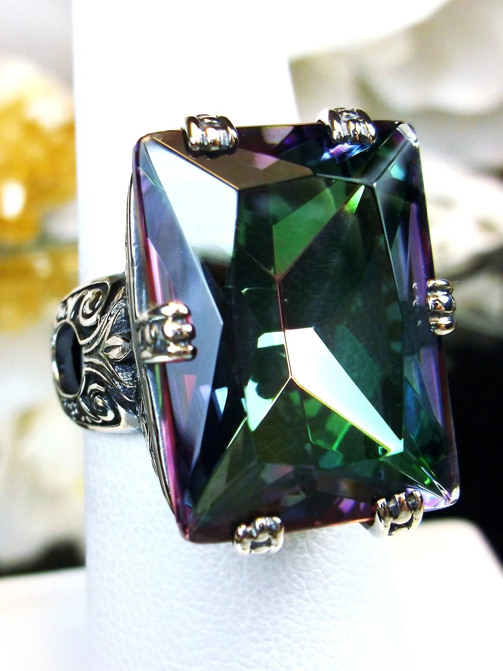 Mystic Topaz Ring, 6 Prong Ring, 30ct Art Deco Ring, Vintage Jewelry #D104