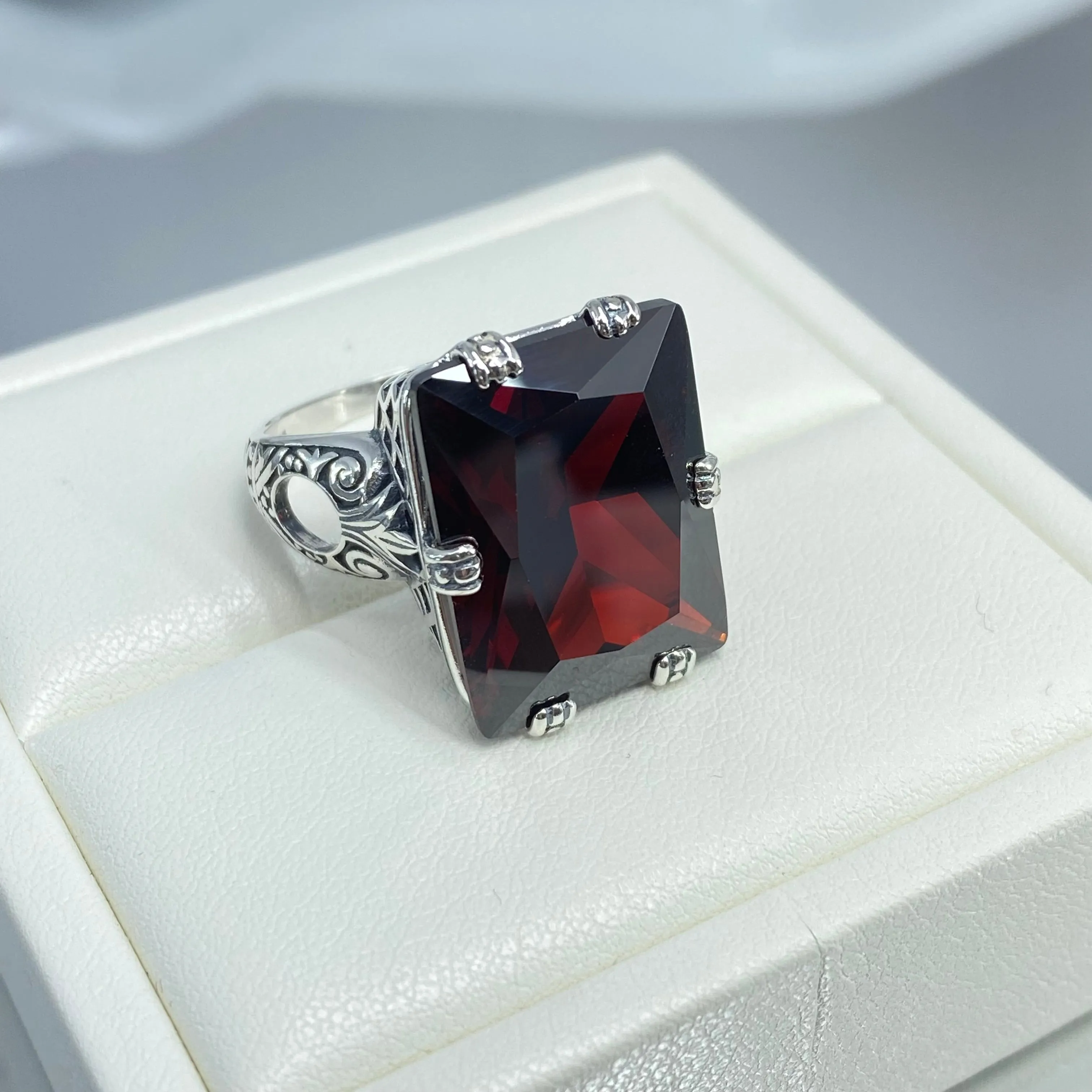 Red Garnet CZ Ring, Size 9, Six Prong Ring, 30ct Art Deco Ring, Vintage Jewelry #D104 - Ready to Ship