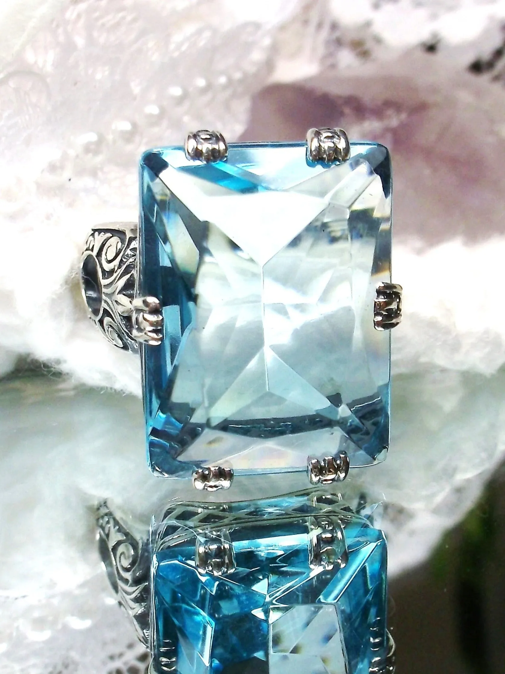 Sky Blue Topaz Ring, 6 Prong Ring, 30ct Art Deco Ring, Vintage Jewelry #D104