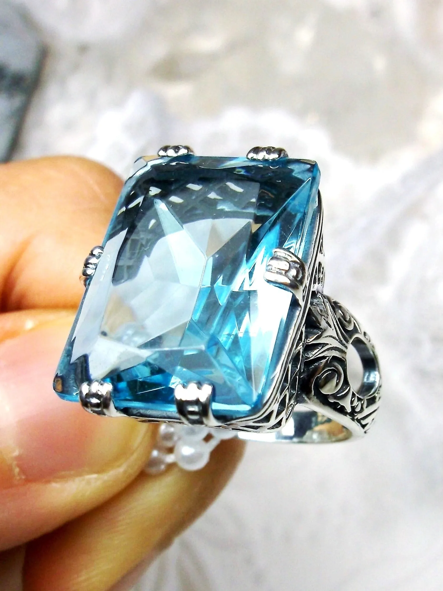 Sky Blue Topaz Ring, 6 Prong Ring, 30ct Art Deco Ring, Vintage Jewelry #D104