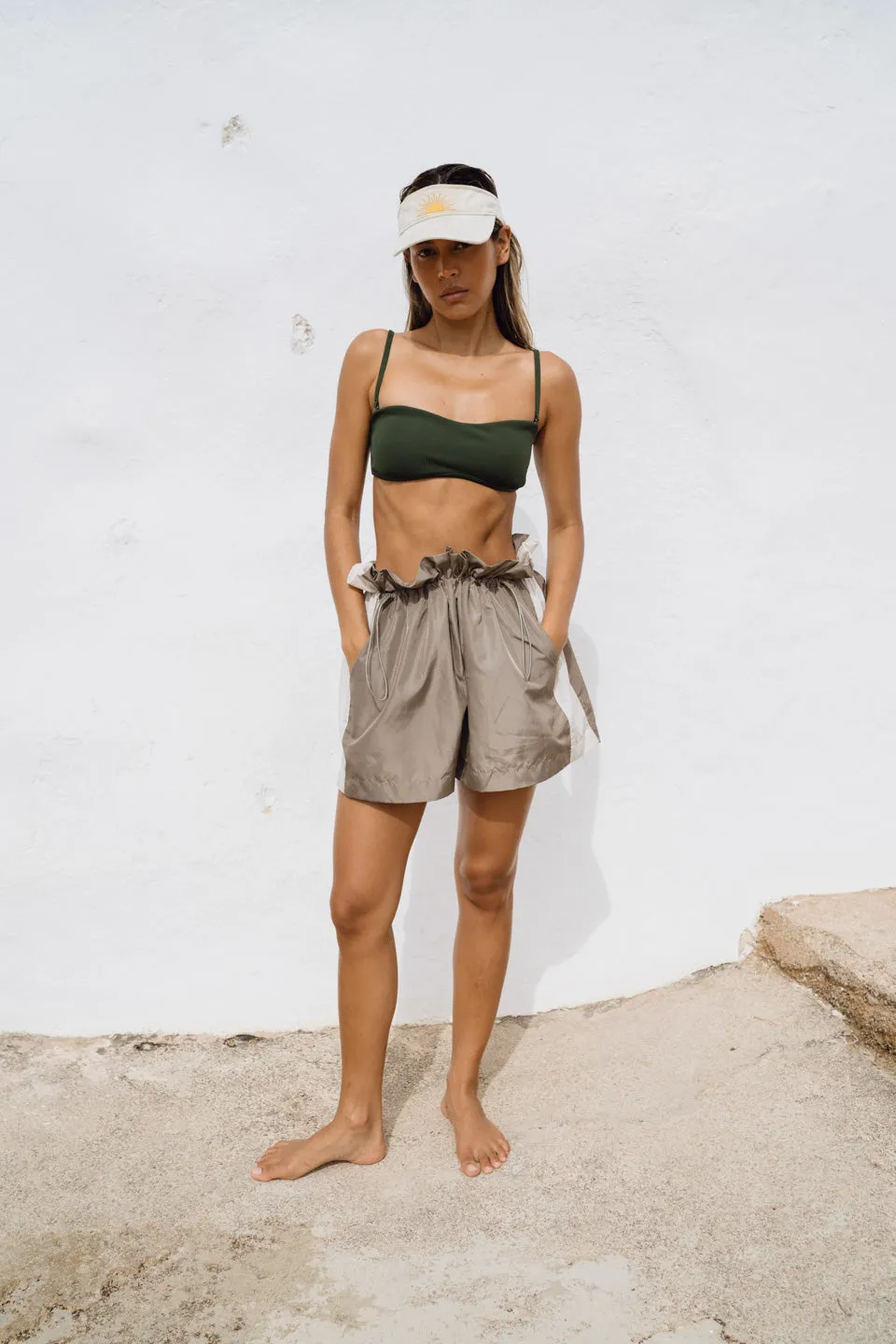 Track Shorts Shell - warm grey