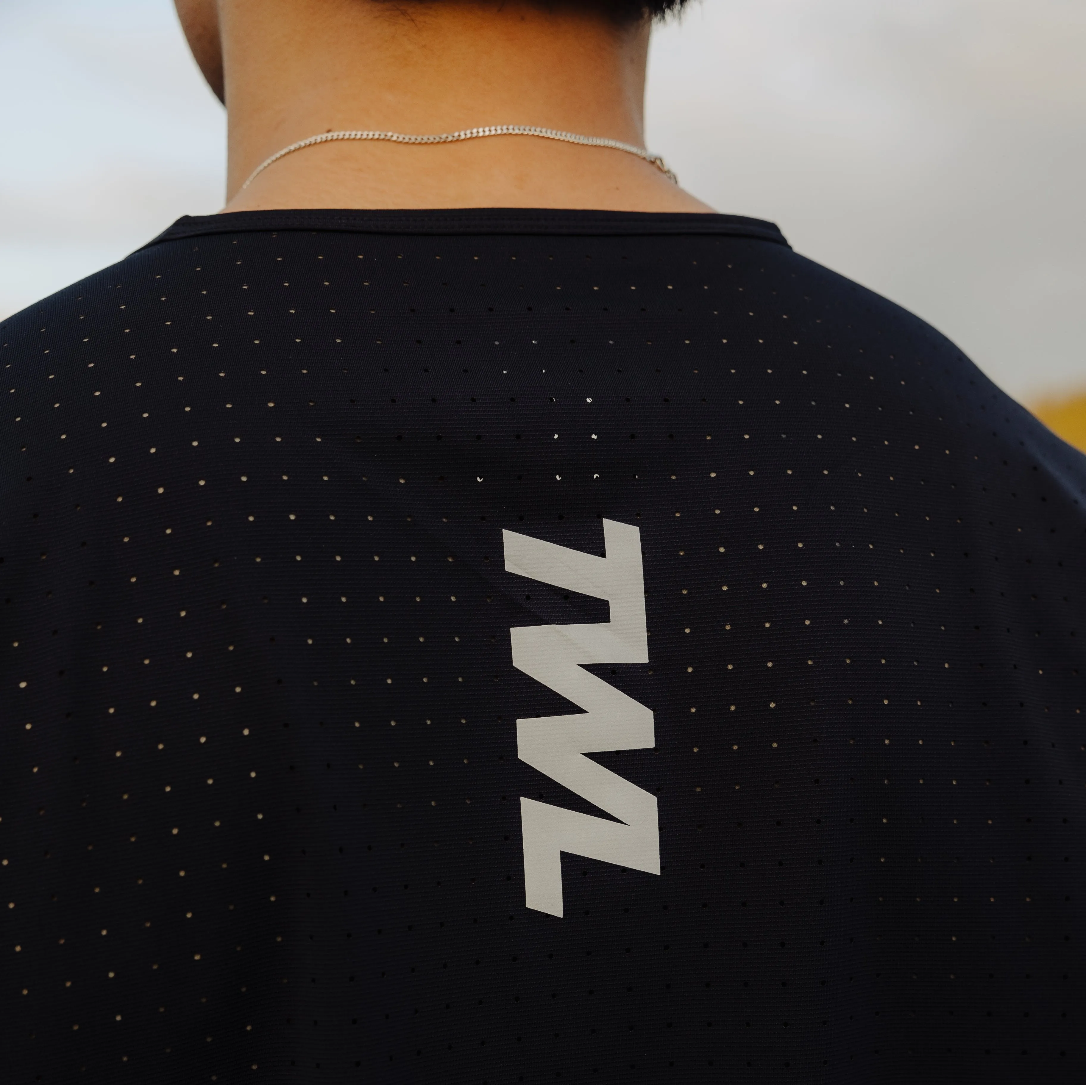 TWL - MEN'S PACE T-SHIRT - BLACK/SILVER REFLECTIVE