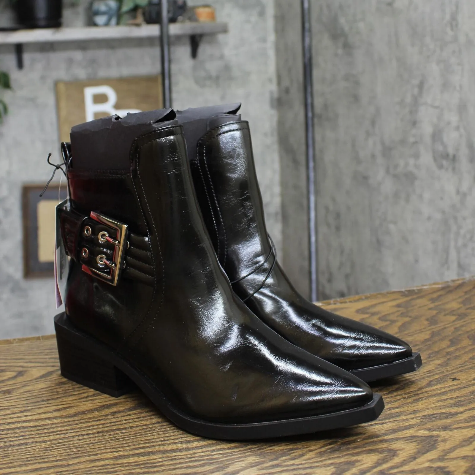 Wild Fable Giovanna Buckle Western Ankle Boots with Memory Foam Insole Black 8M